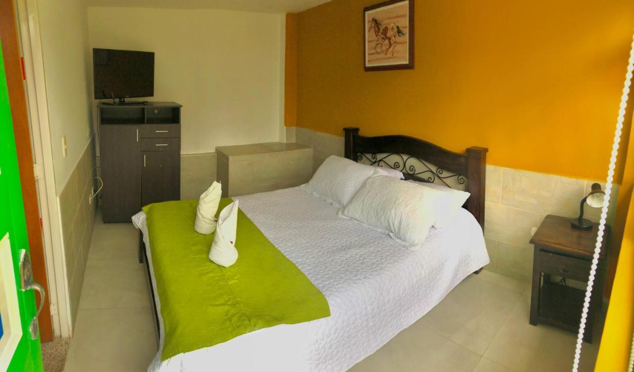 Hotel La Floresta Саленто Екстериор снимка